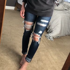 AE high waisted distressed jegging
